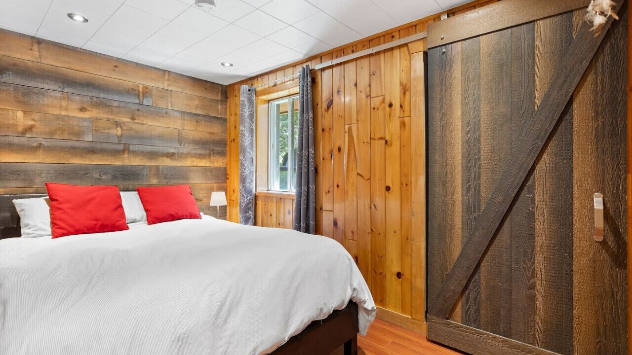 Photo of Bedroom in Sainte-Lucie-des-Laurentides