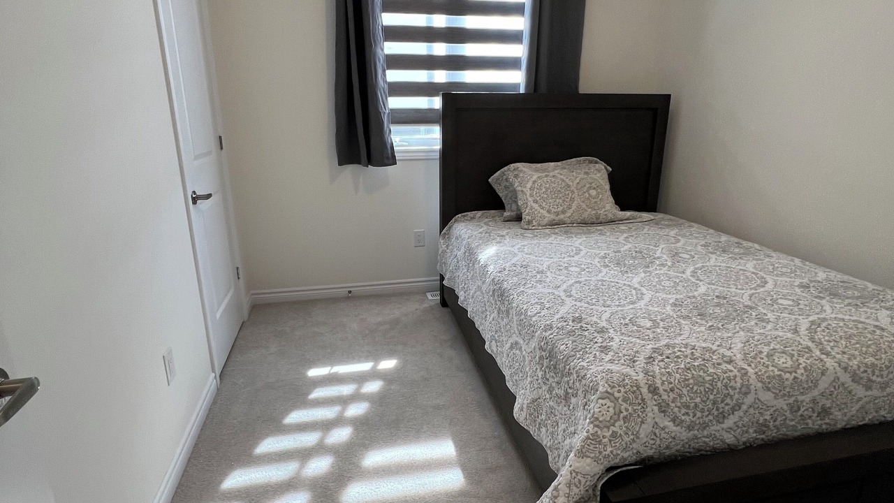 Photo of Bedroom in Wasaga Beach