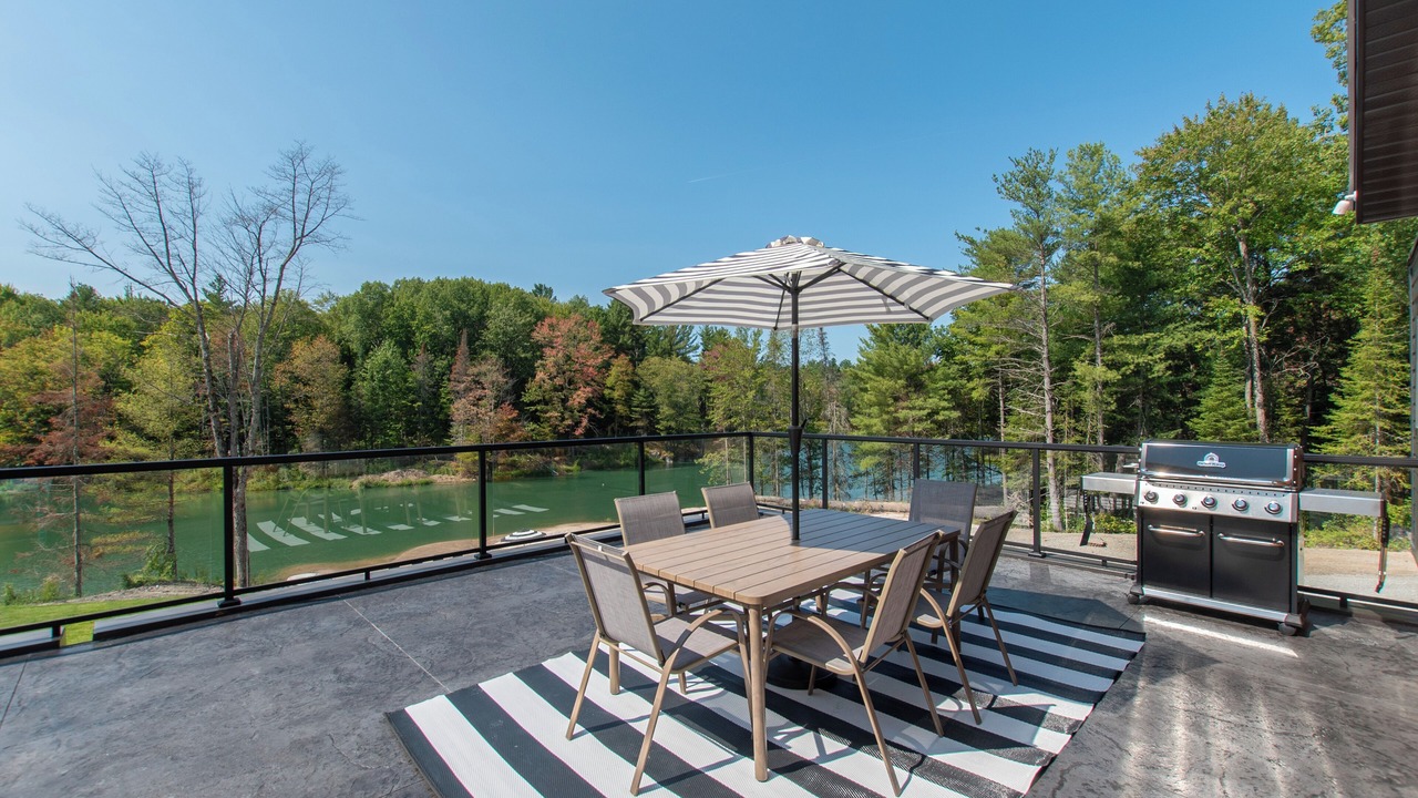 Photo of Outdoor in Severn