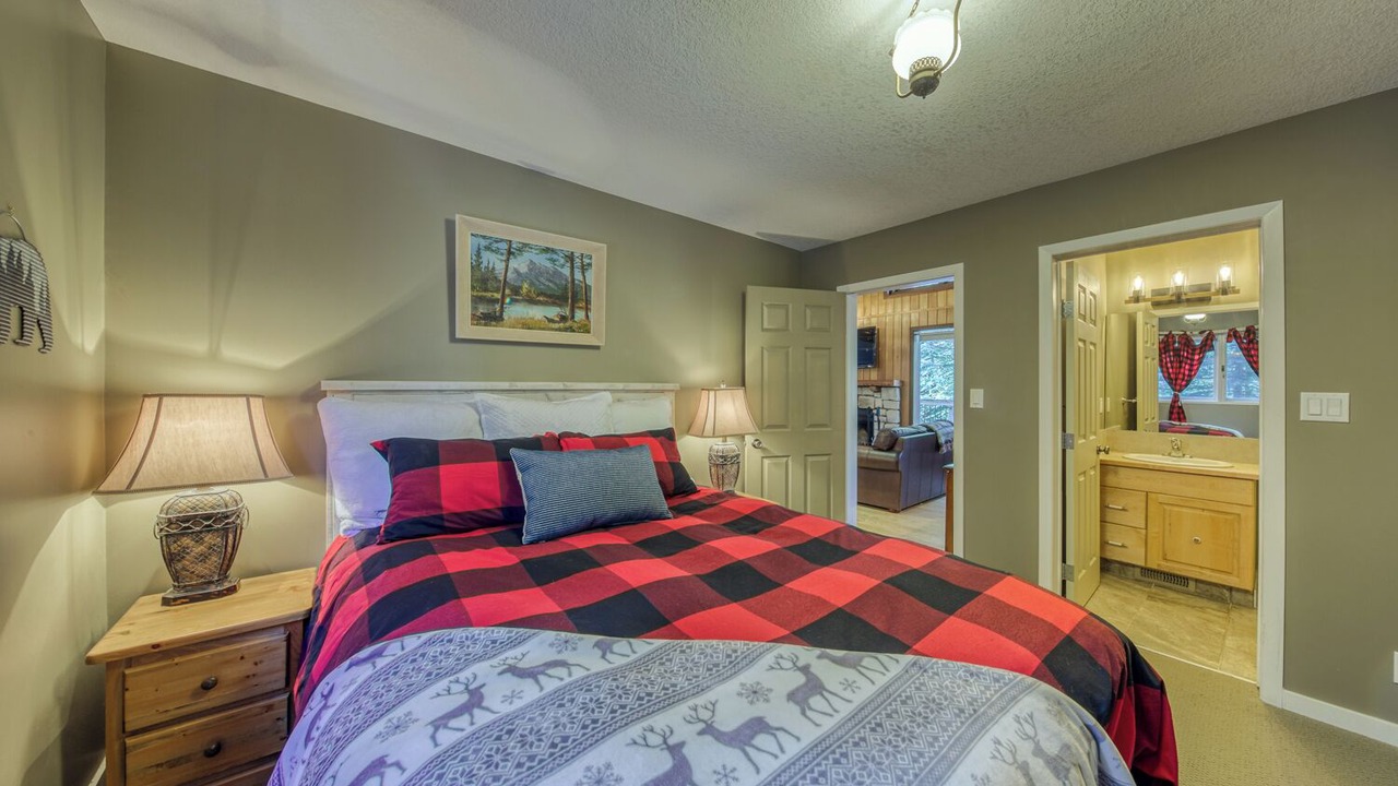 Photo of Bedroom in East Kootenay
