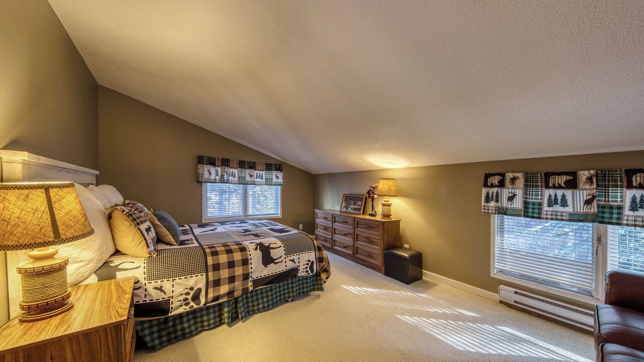 Photo of Bedroom in East Kootenay