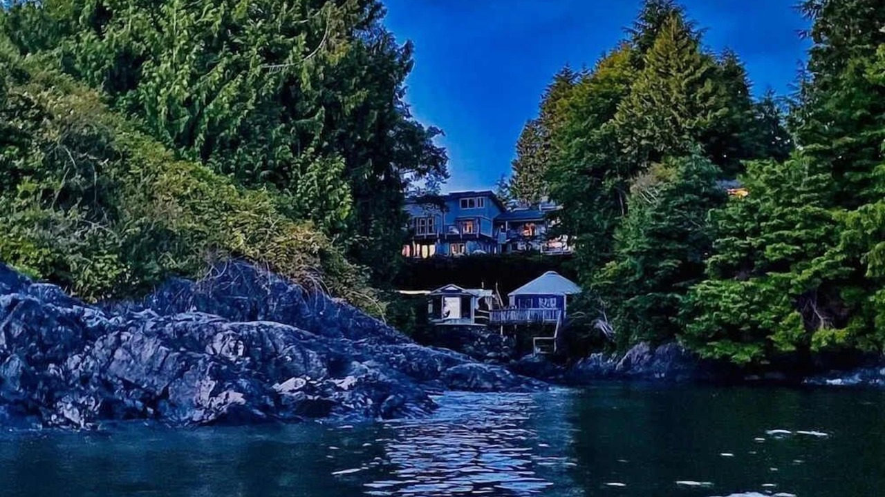 Photo of Others in Tofino