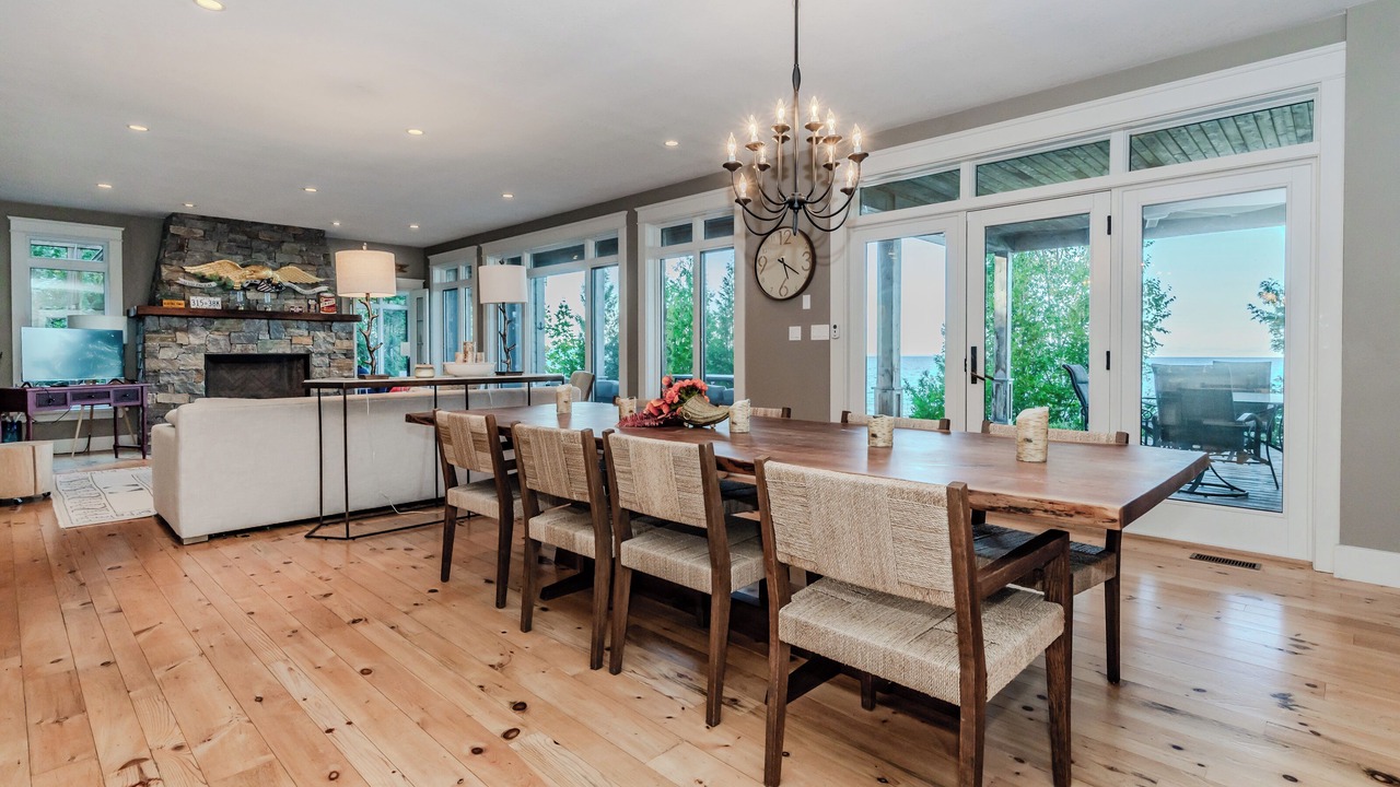Photo of Livingroom in Lion's Head