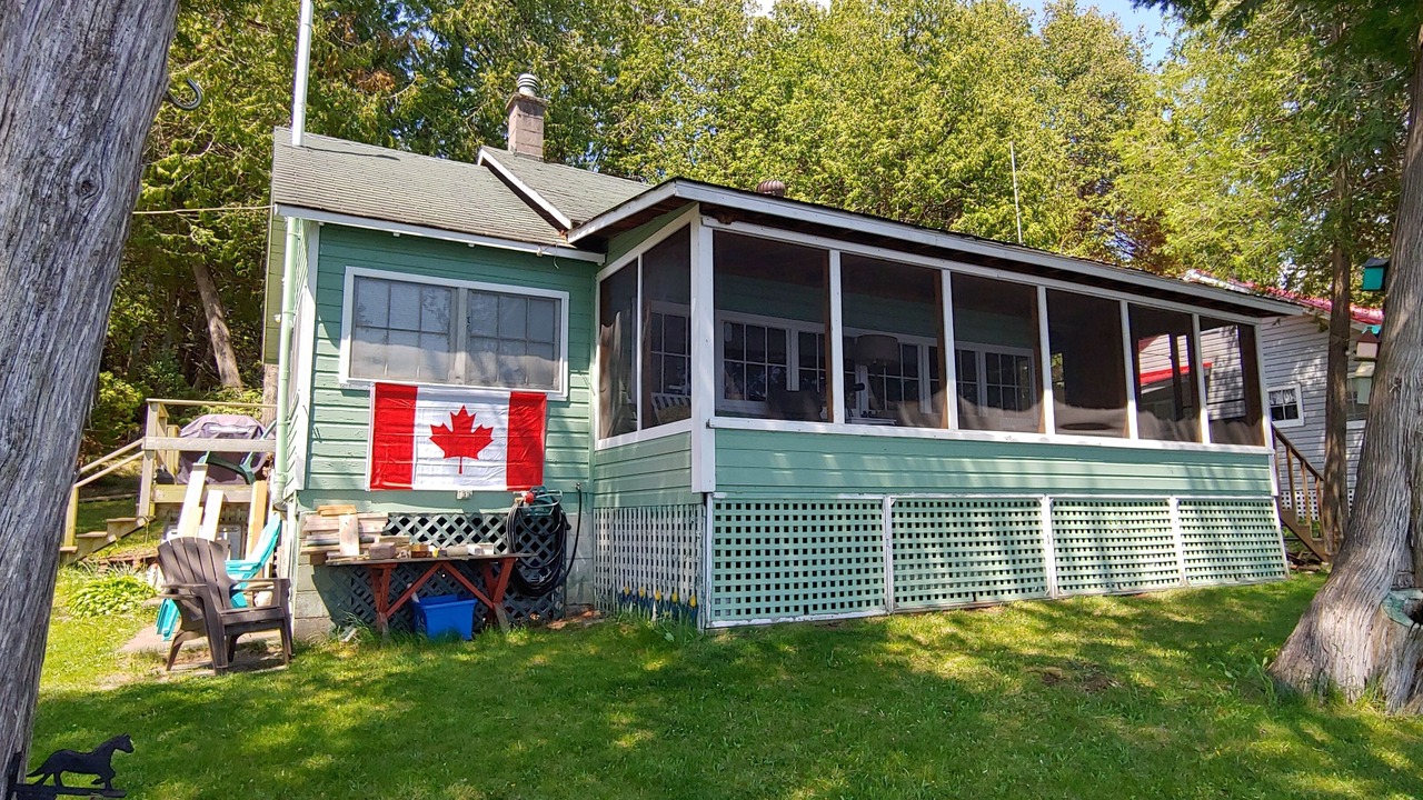 Photo of Outdoor in Centre Hastings