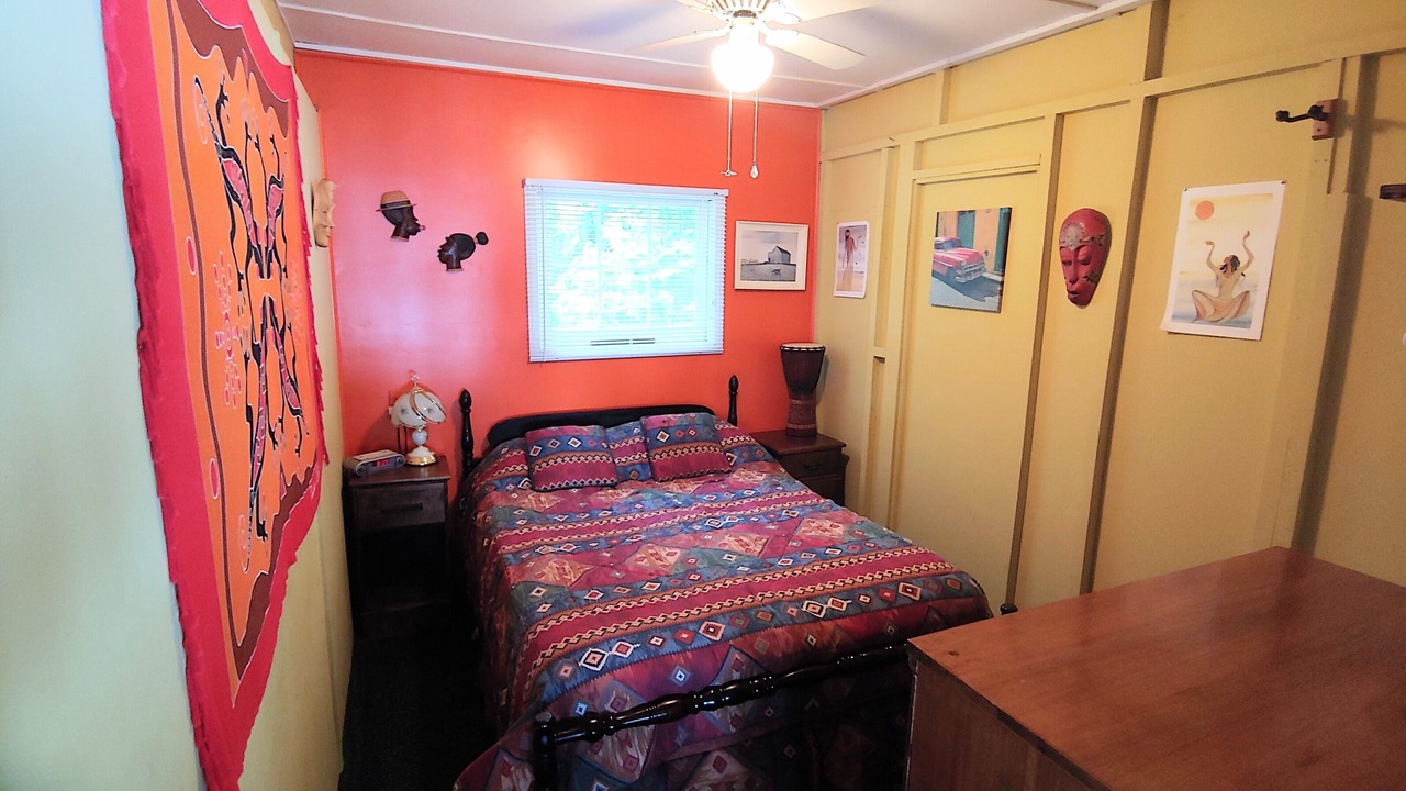 Photo of Bedroom in Centre Hastings