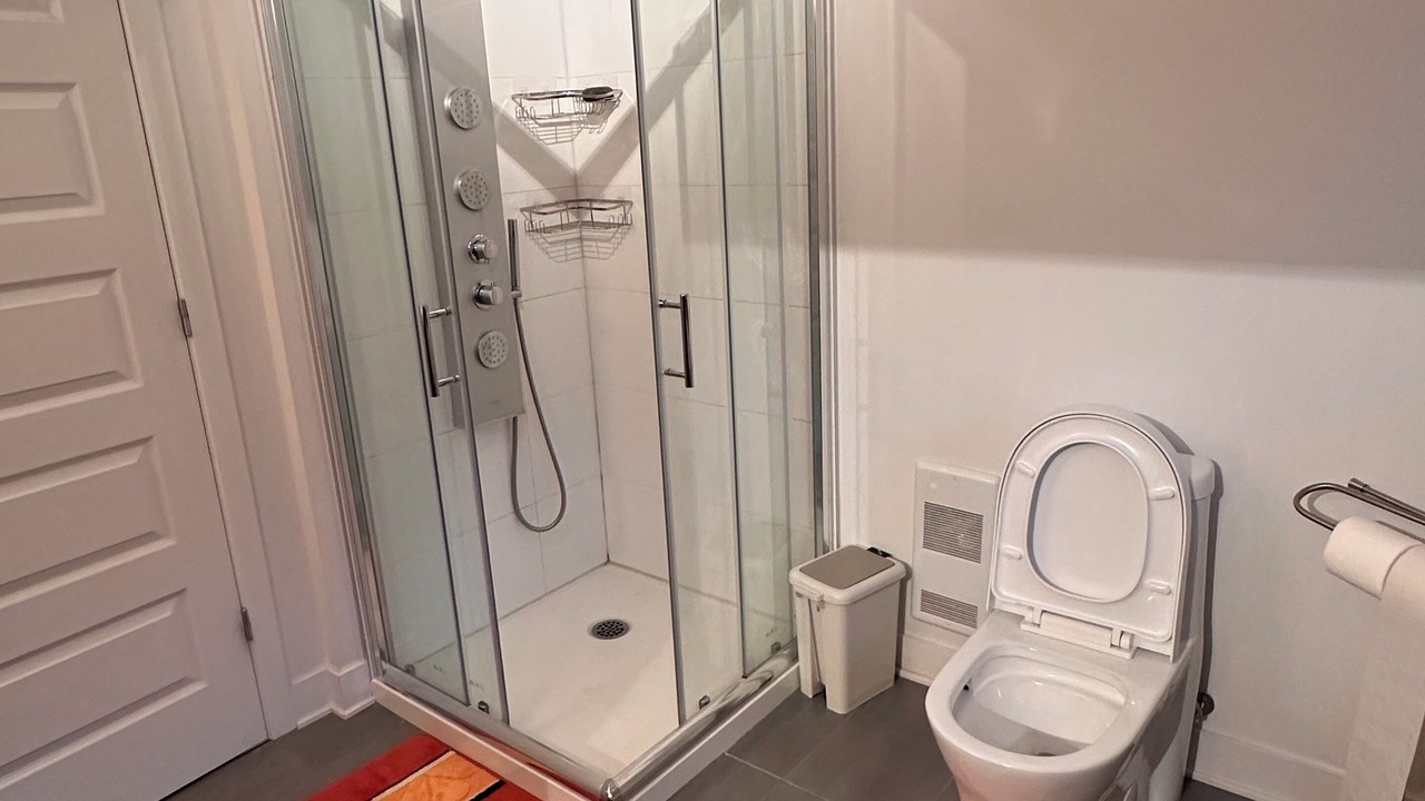 Photo of Bathroom in Mirabel