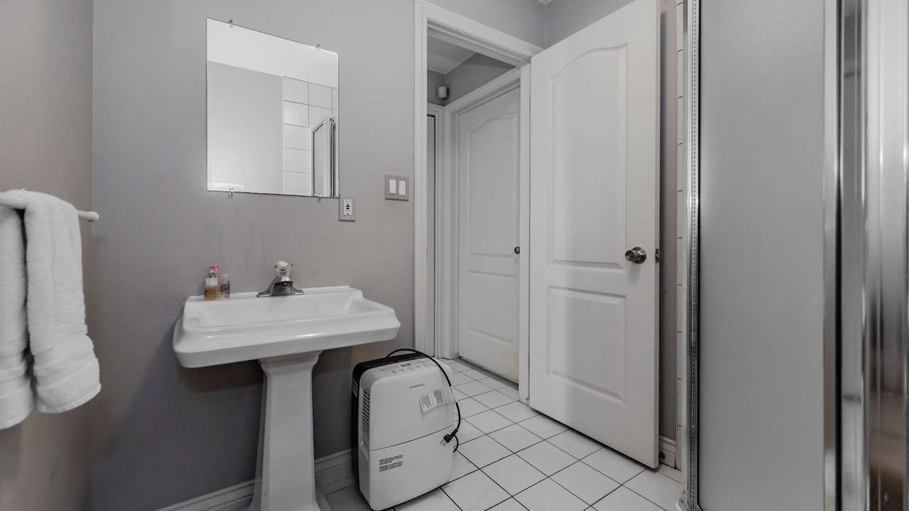 Photo of Bathroom in Lion's Head