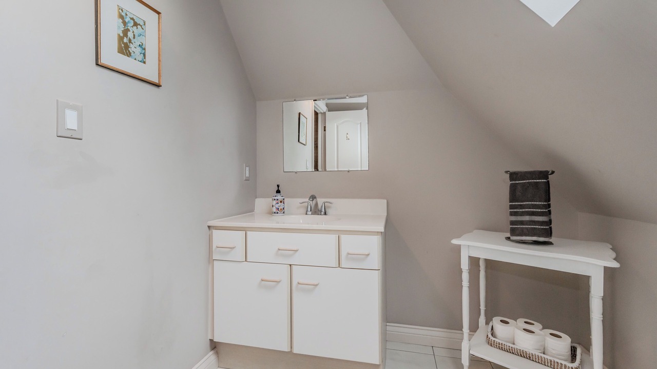 Photo of Bathroom in Lion's Head
