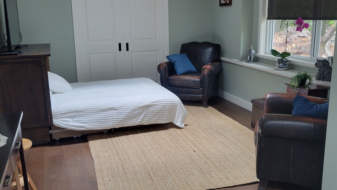 Photo of Bedroom in Salt Spring Island