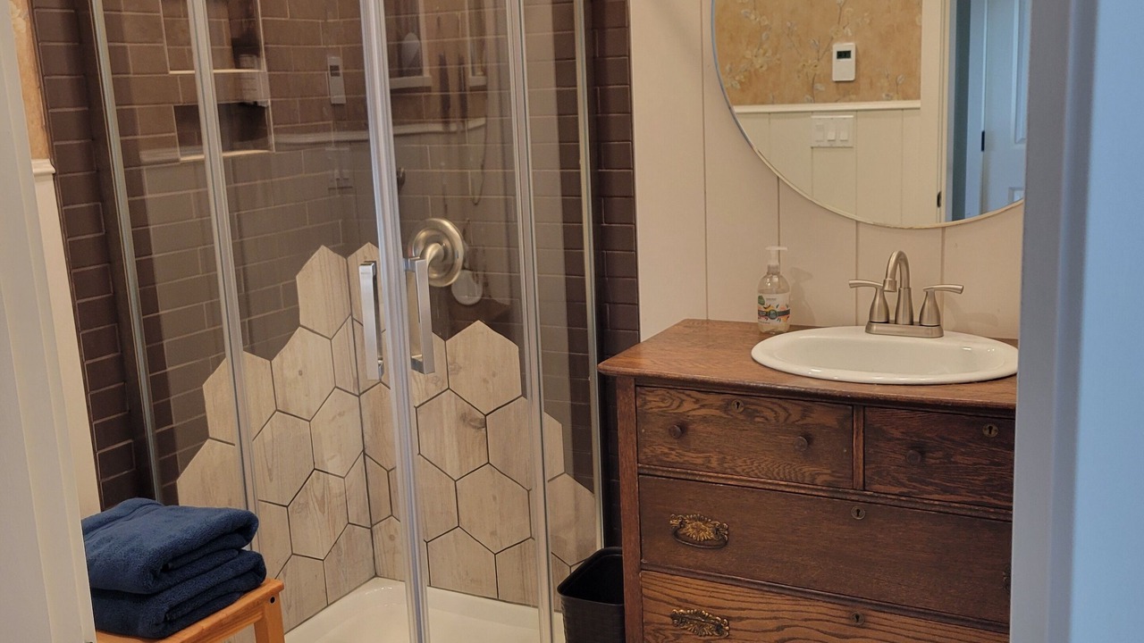 Photo of Bathroom in Salt Spring Island