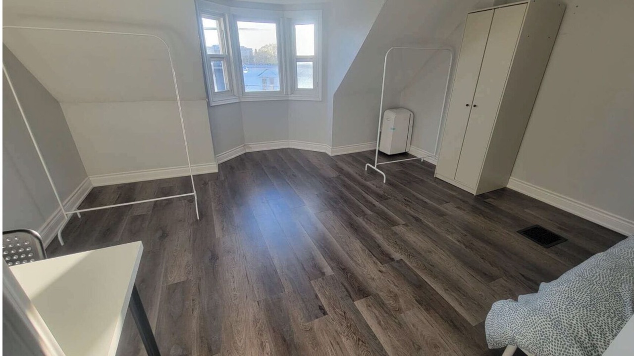 Photo of Bedroom in Dovercourt Park