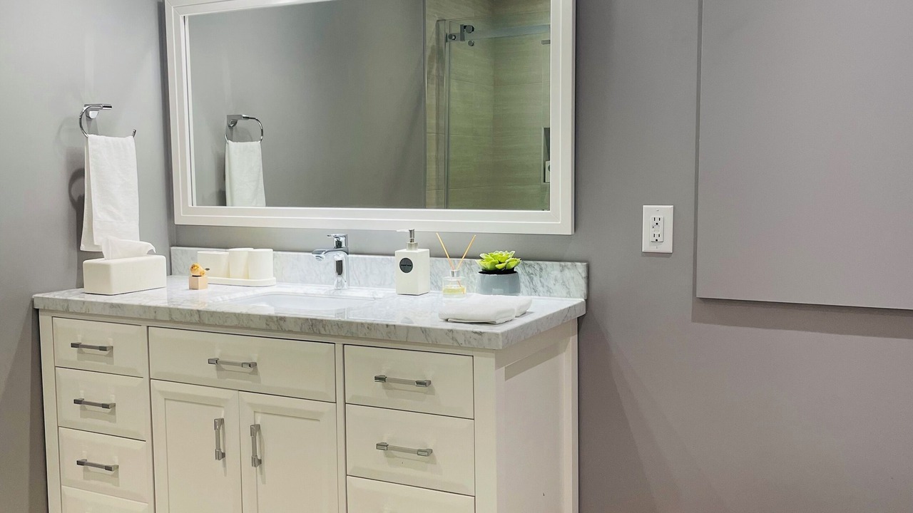 Photo of Bathroom in Dundarave