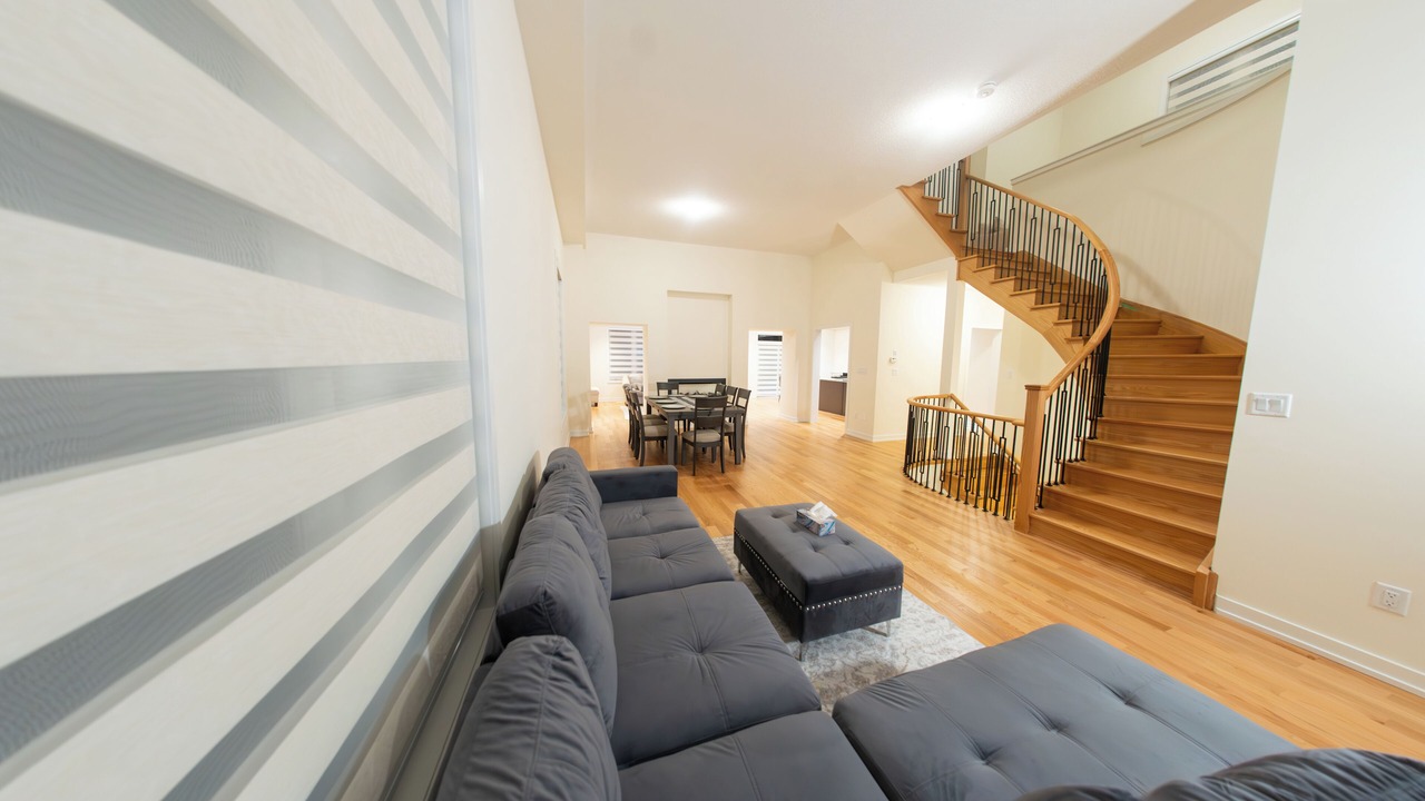 Photo of Livingroom in Durham Region