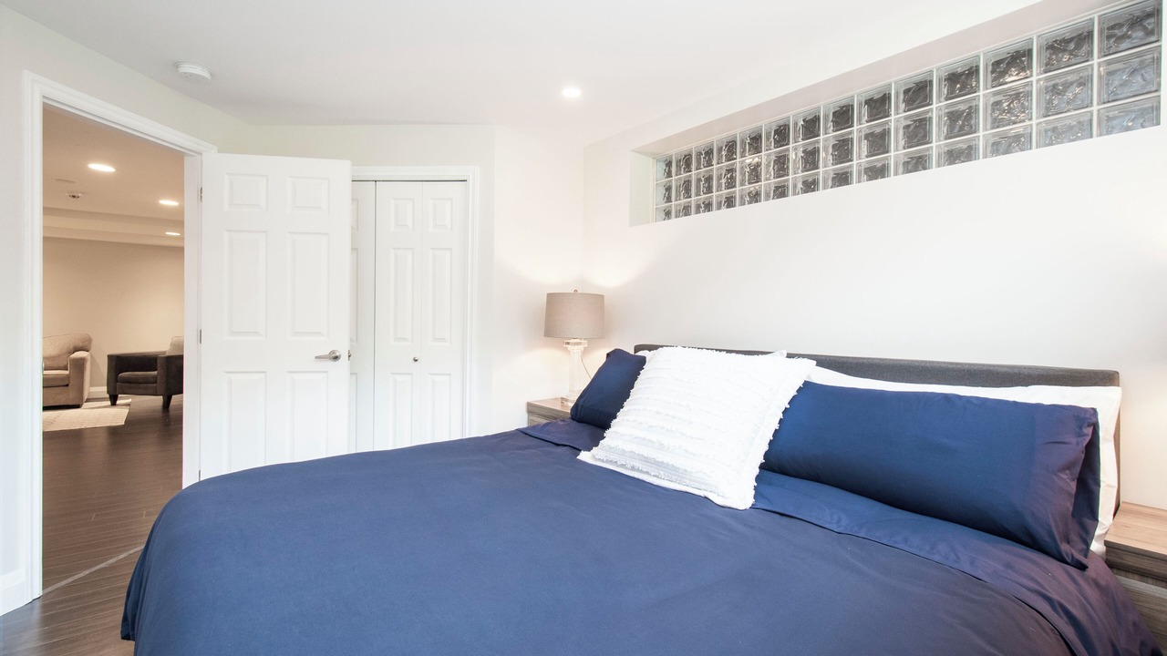 Photo of Bedroom in District of North Vancouver