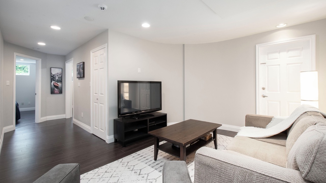 Photo of Livingroom in District of North Vancouver