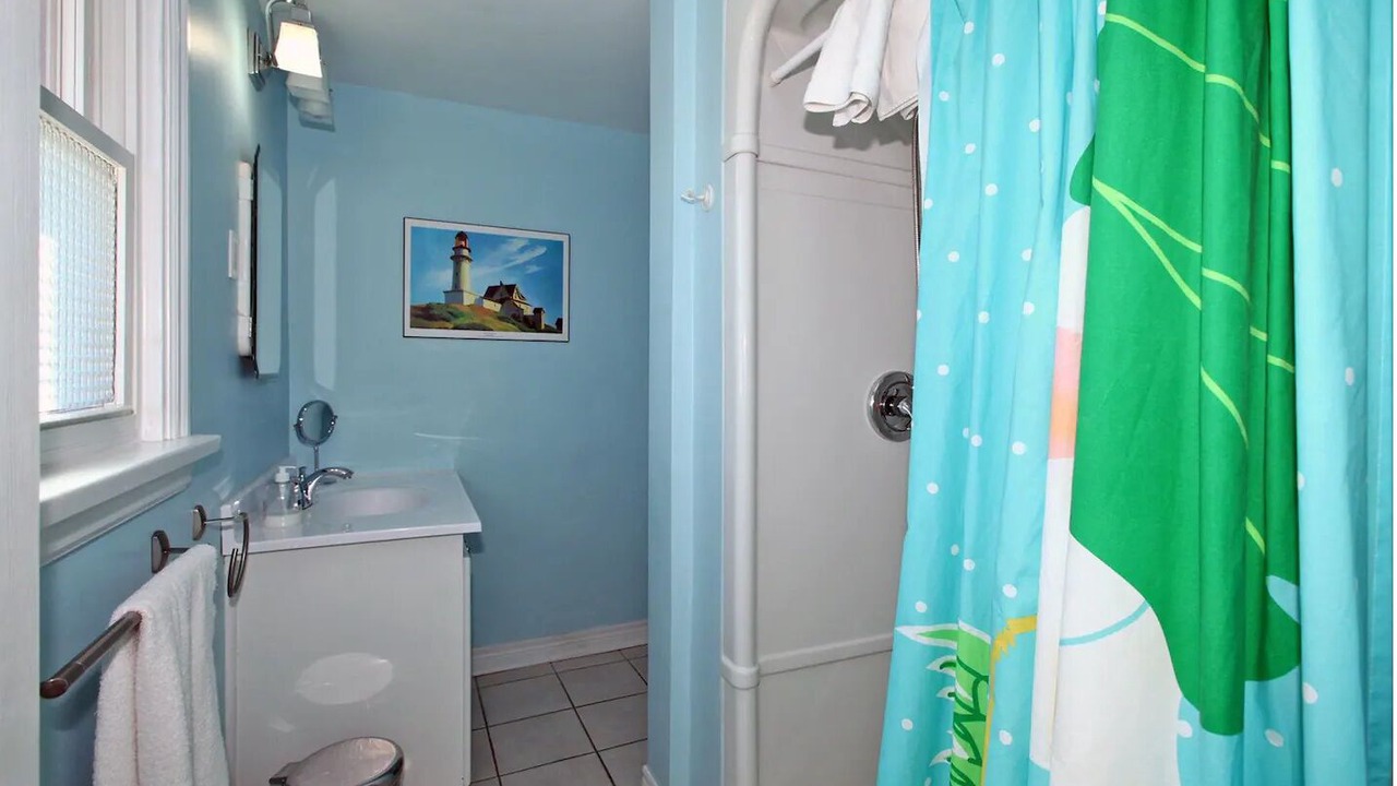 Photo of Bathroom in Niagara Falls
