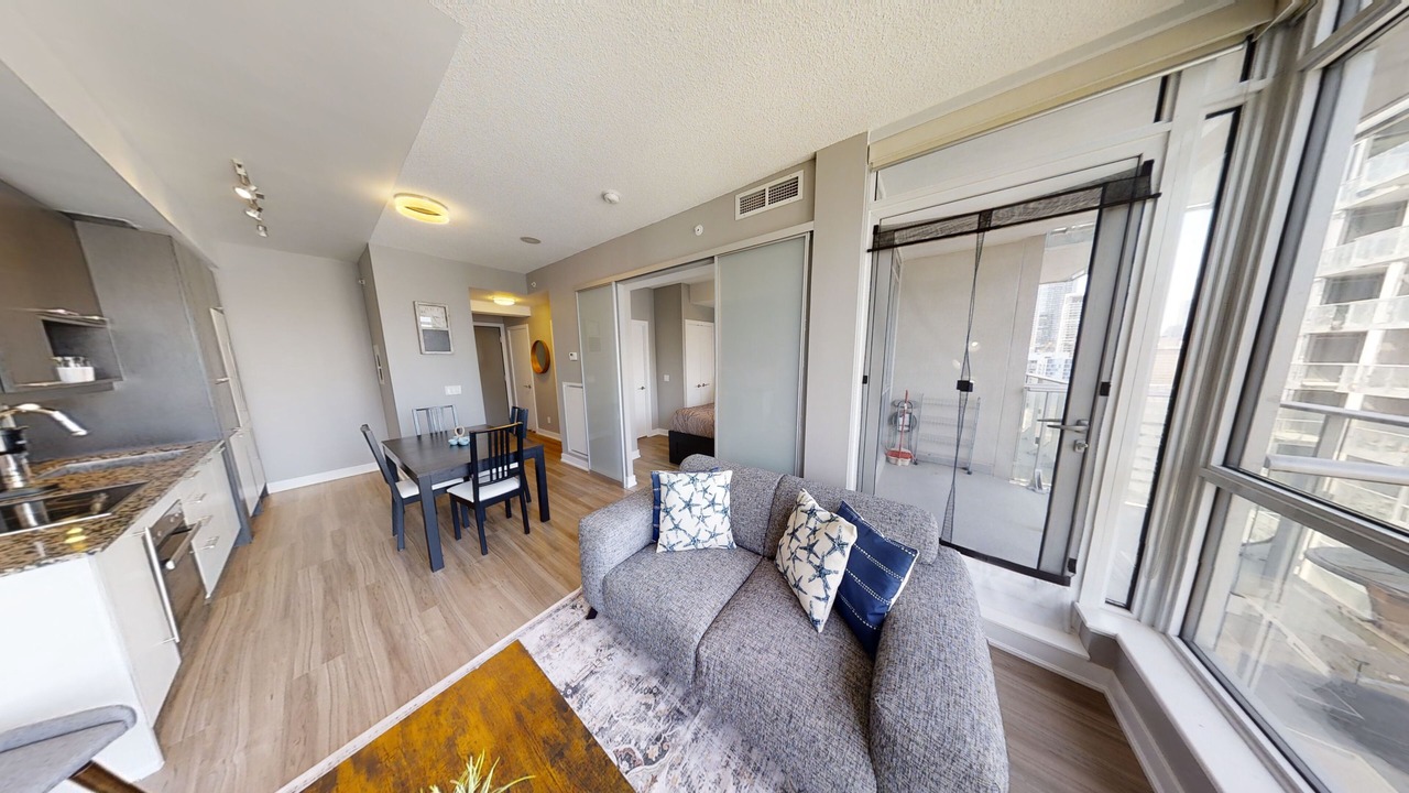 Photo of Livingroom in Woburn