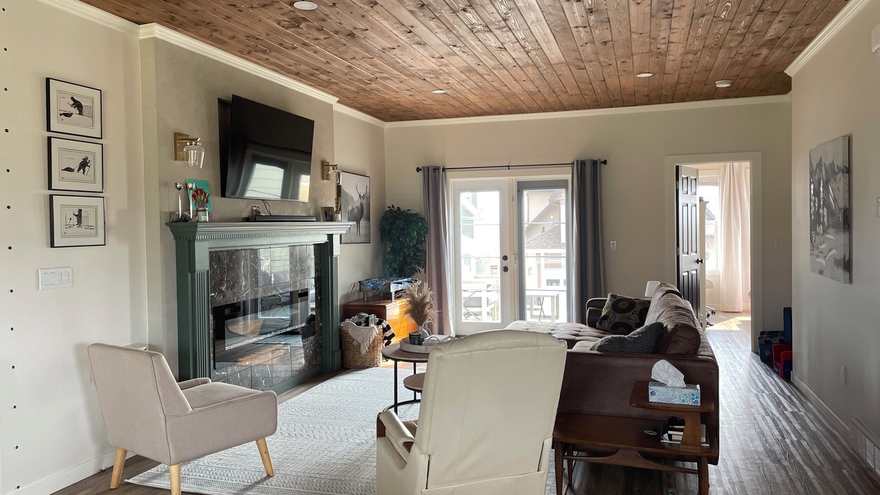 Photo of Livingroom in Vulcan County