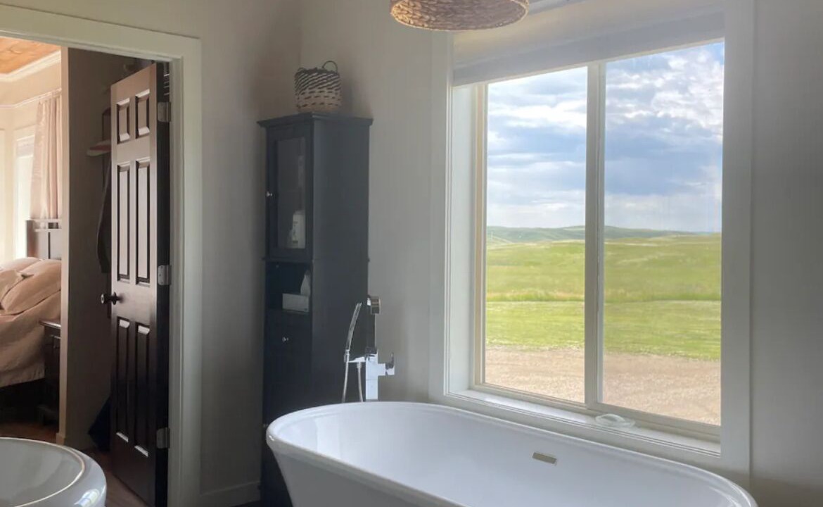 Photo of Bathroom in Vulcan County