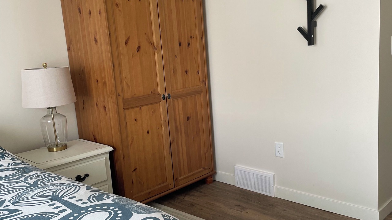 Photo of Bedroom in Vulcan County
