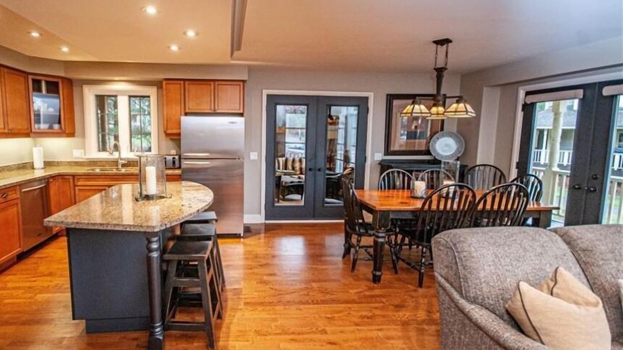Photo of Kitchen in Port Carling