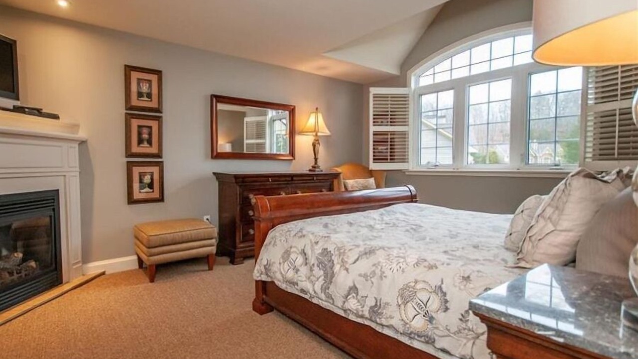 Photo of Bedroom in Port Carling