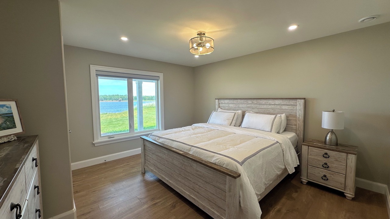 Photo of Bedroom in Clinton