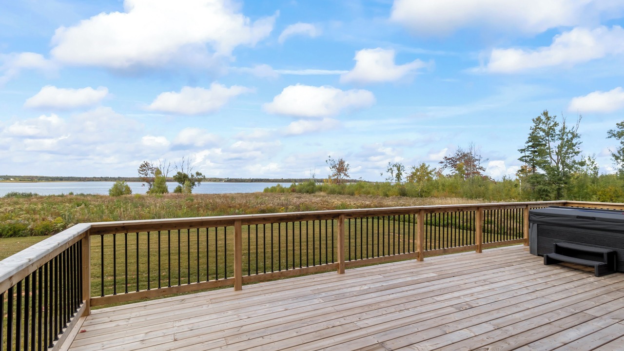Photo of Patio Balcony in Beaubassin East