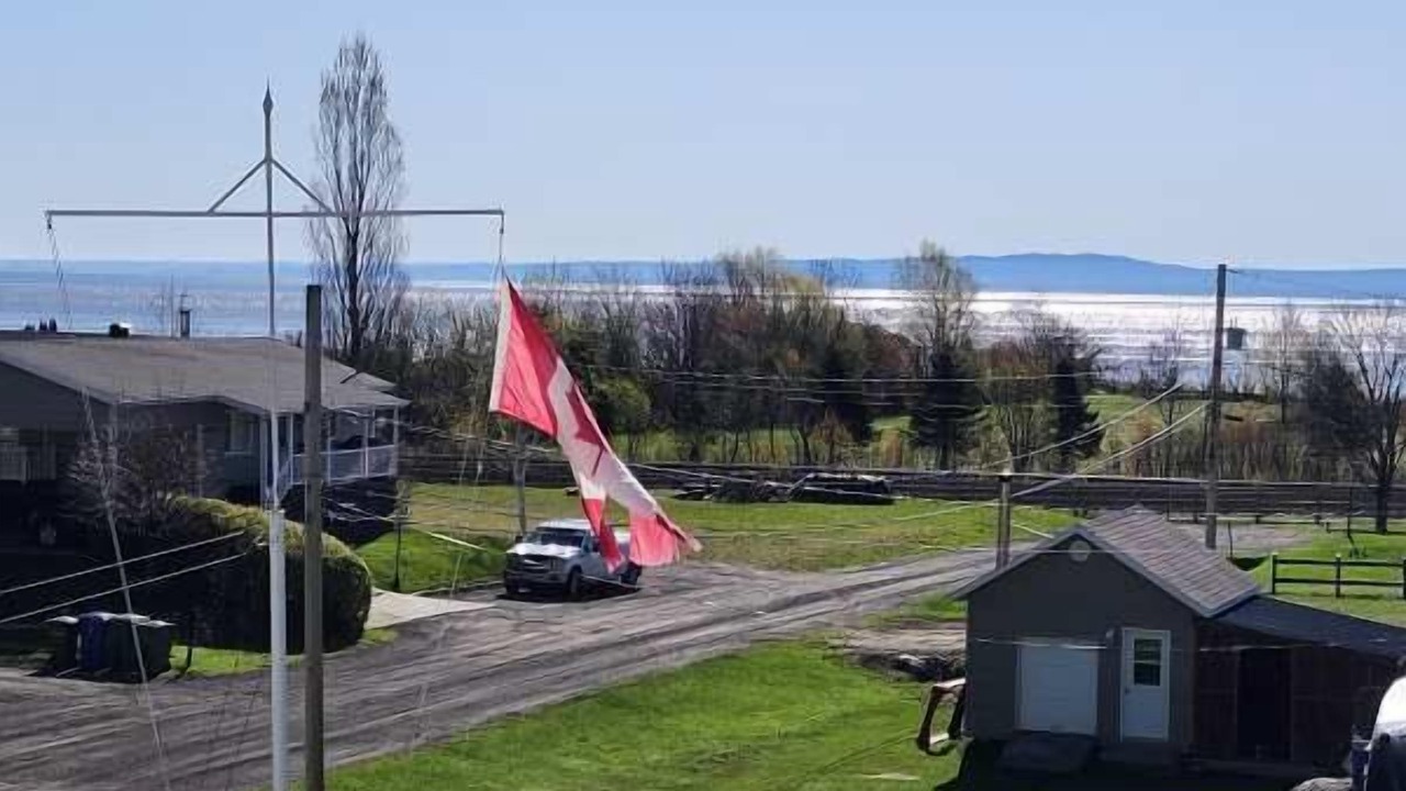 Photo of Others in Petite-Riviere-Saint-Francois