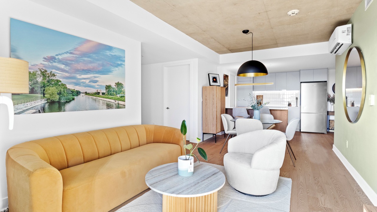 Photo of Livingroom in Pointe-Saint-Charles