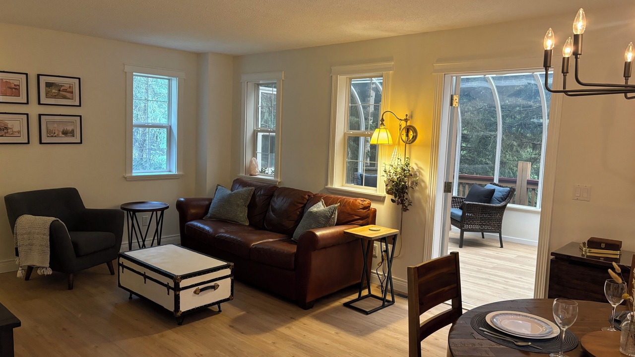 Photo of Livingroom in Water Valley