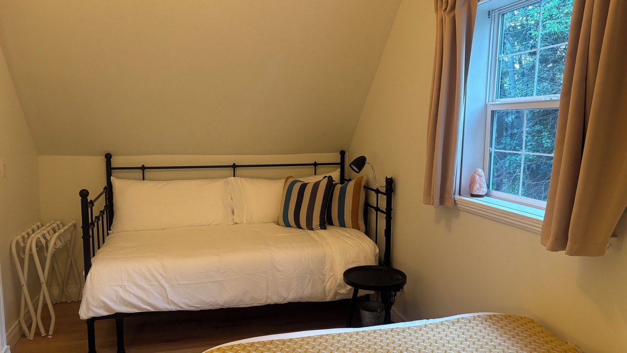 Photo of Bedroom in Water Valley
