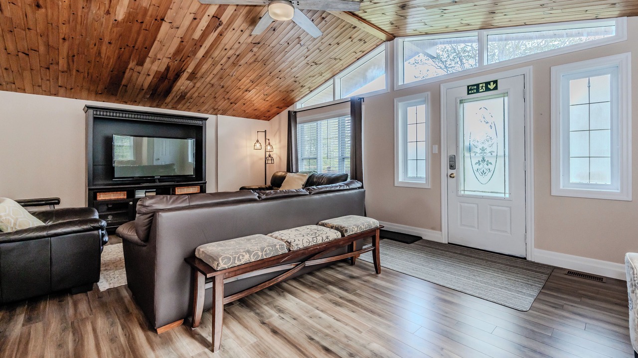 Photo of Bedroom in Lion's Head