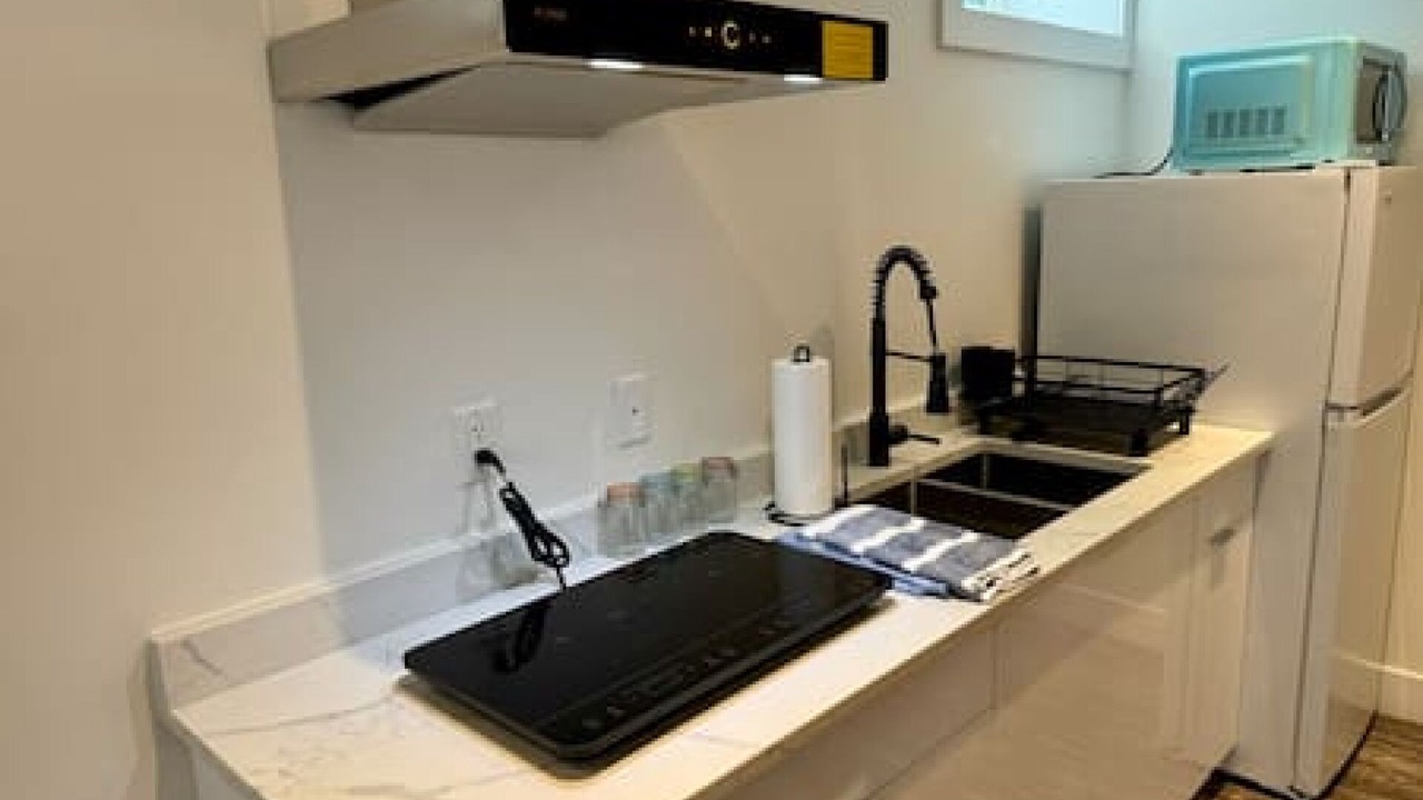 Photo of Kitchen in Riley Park-Little Mountain