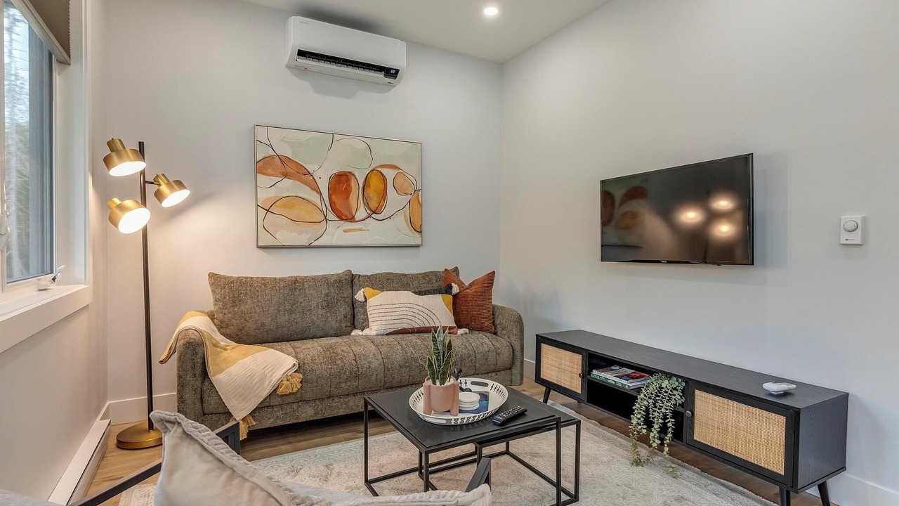 Photo of Livingroom in Halifax