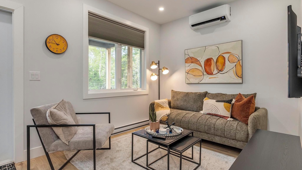 Photo of Livingroom in Halifax