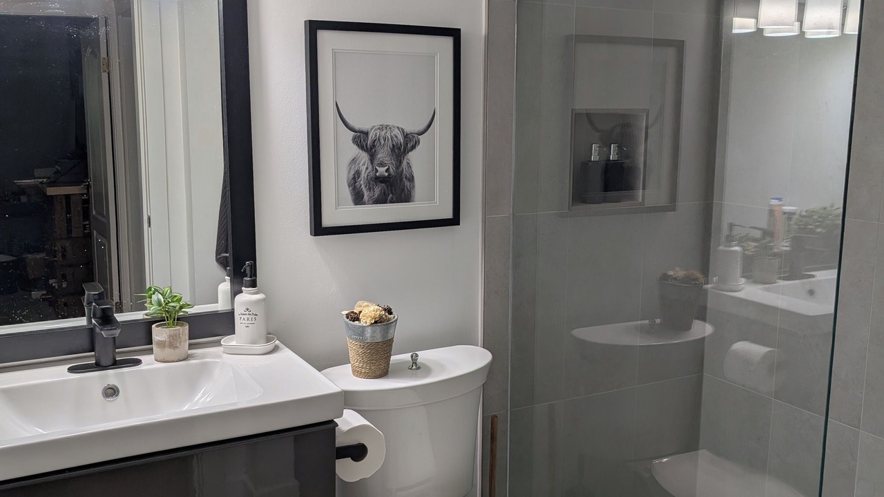 Photo of Bathroom in Kitsilano