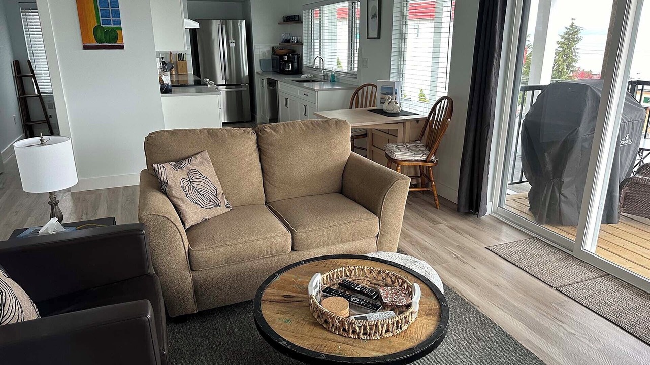 Photo of Livingroom in Powell River