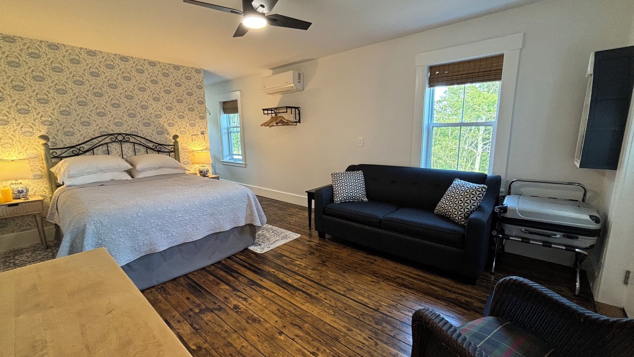 Photo of Bedroom in Aspy Bay