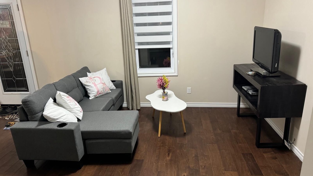 Photo of Livingroom in Courtland