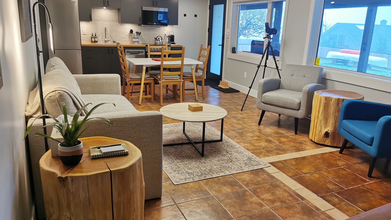 Photo of Livingroom in Union Bay