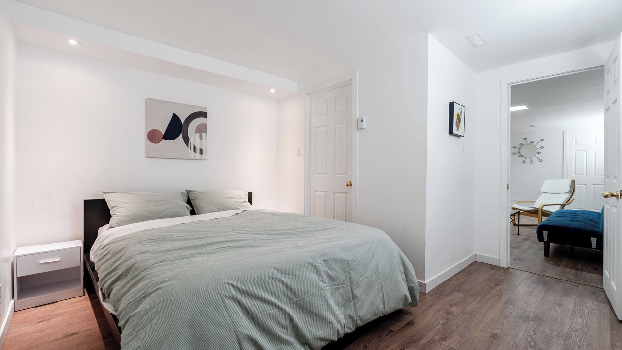 Photo of Bedroom in Saint-Hubert