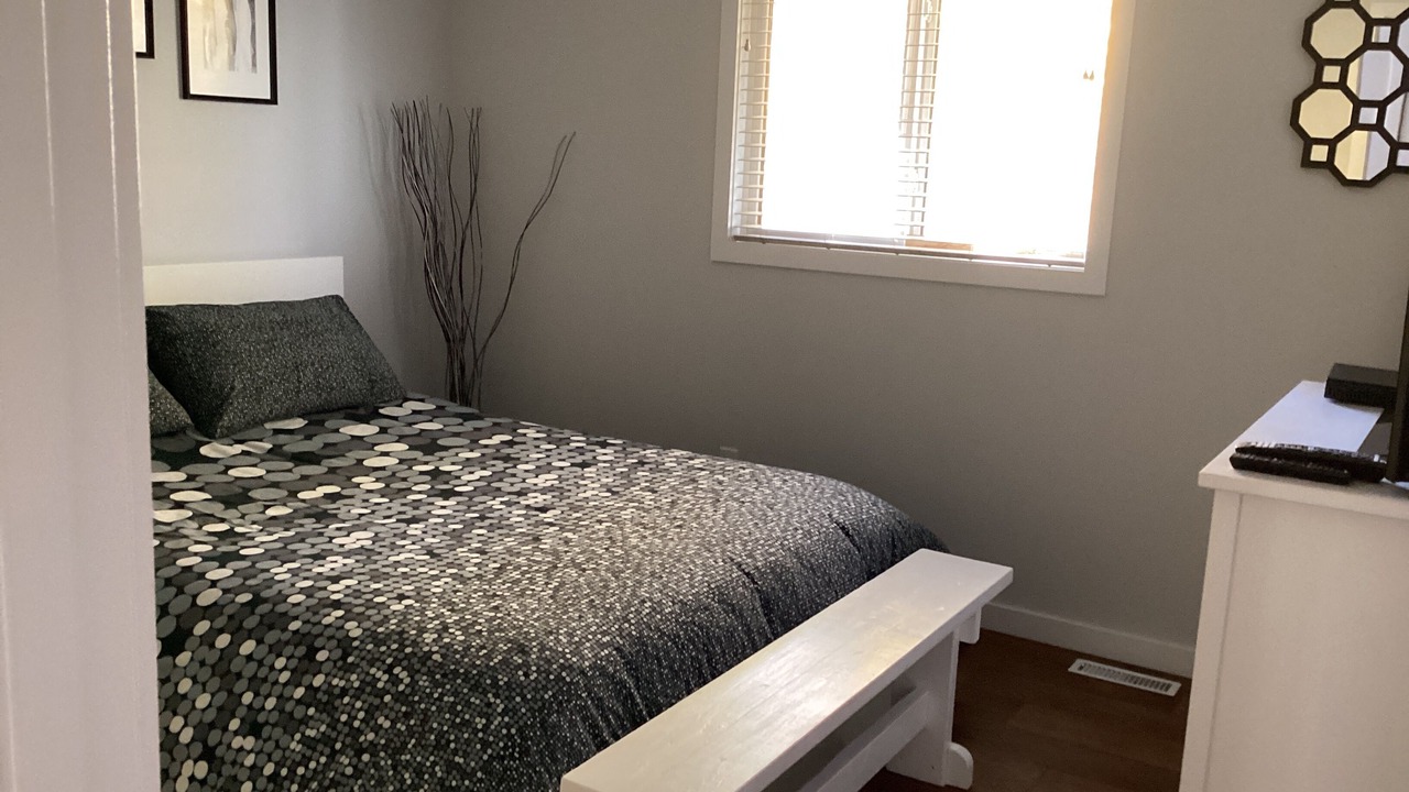 Photo of Bedroom in Hillside Beach