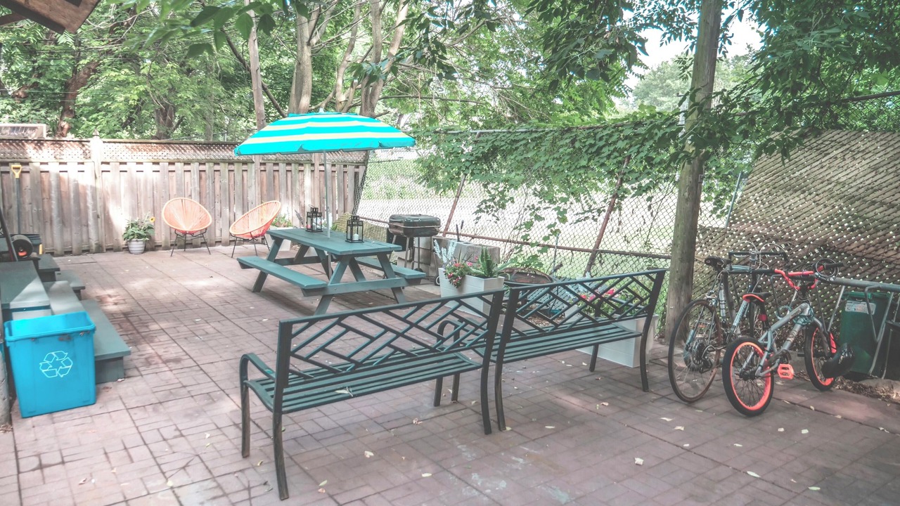 Photo of Outdoor in Leslieville