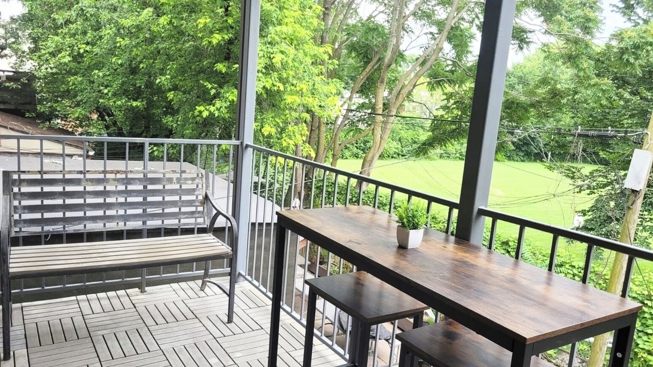 Photo of Outdoor in Leslieville