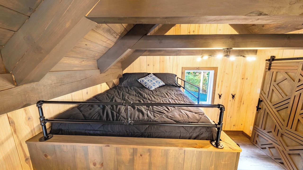 Photo of Bedroom in Sainte-Euphemie-sur-Riviere-du-Sud
