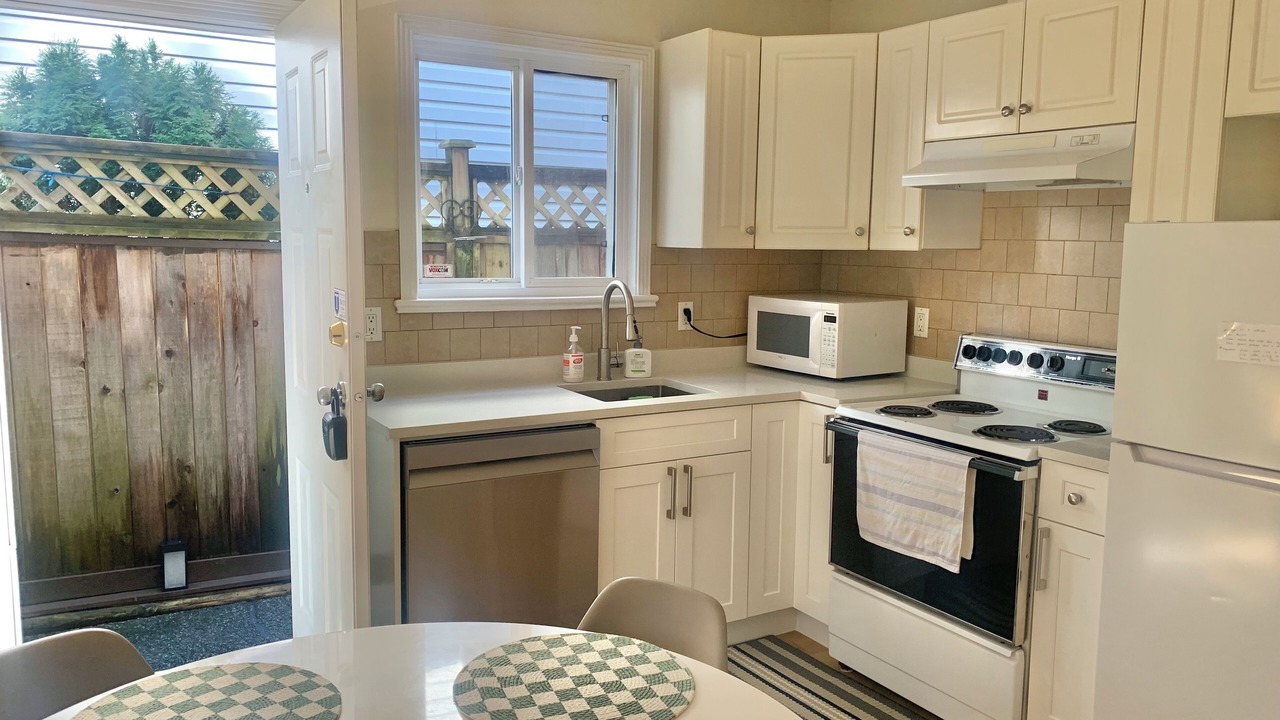 Photo of Kitchen in Port Coquitlam