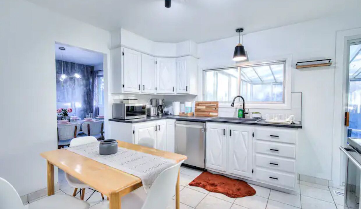 Photo of Kitchen in Candiac