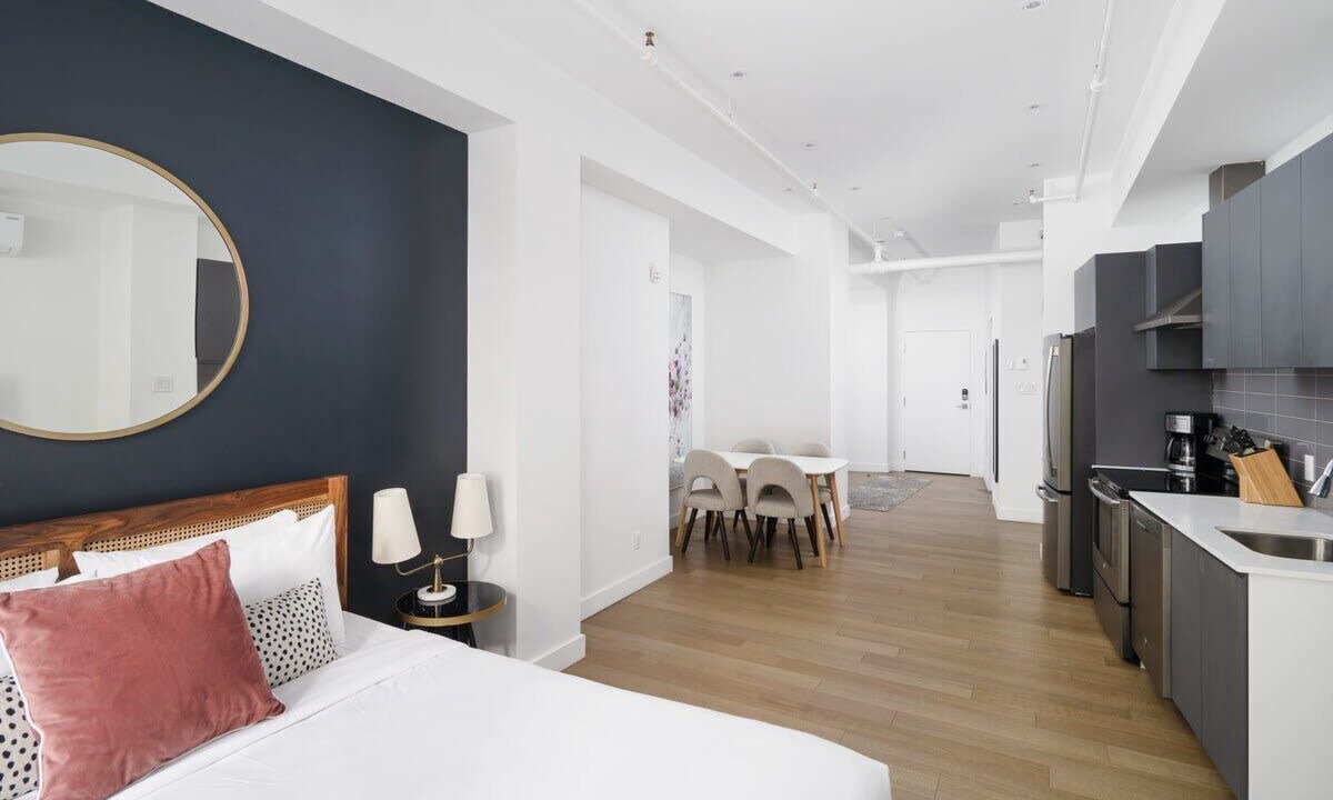 Photo of Bedroom in Chinatown