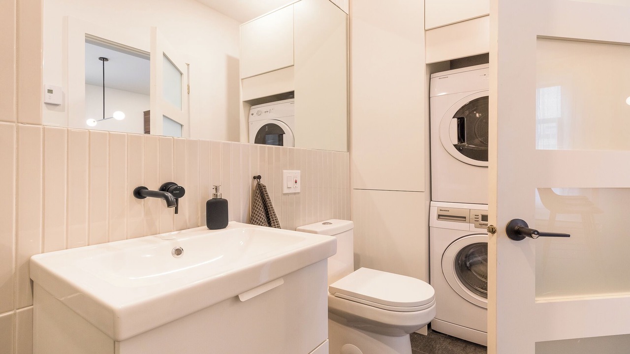 Photo of Bathroom in Hochelaga